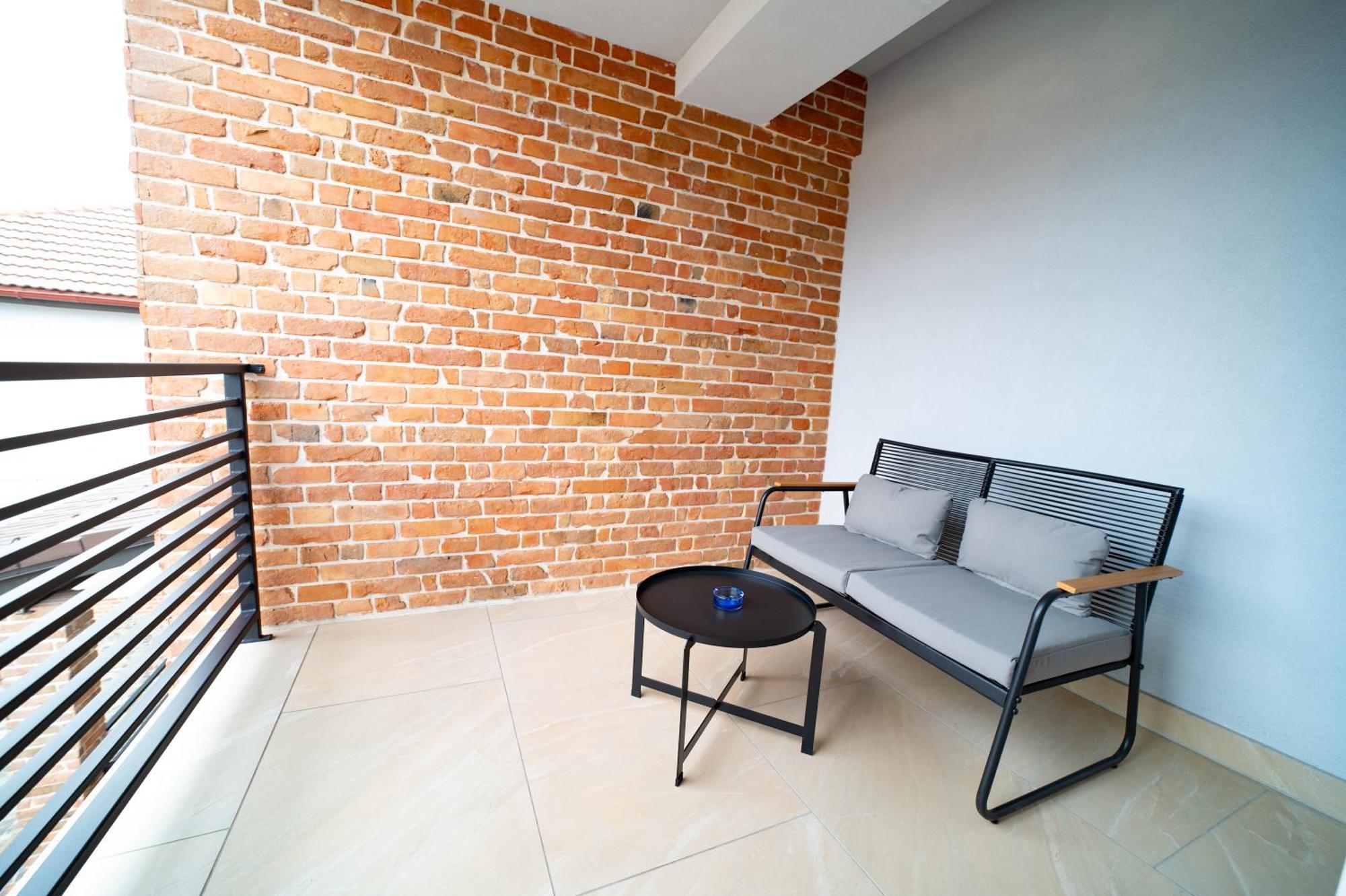 First Apartments Foksány Kültér fotó